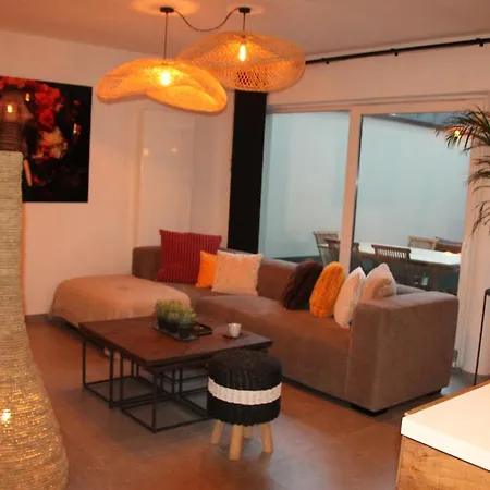 Alissa Airport Apartament Charleroi